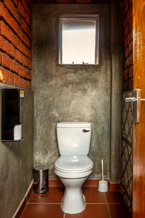 _FXH3549_20230803204355